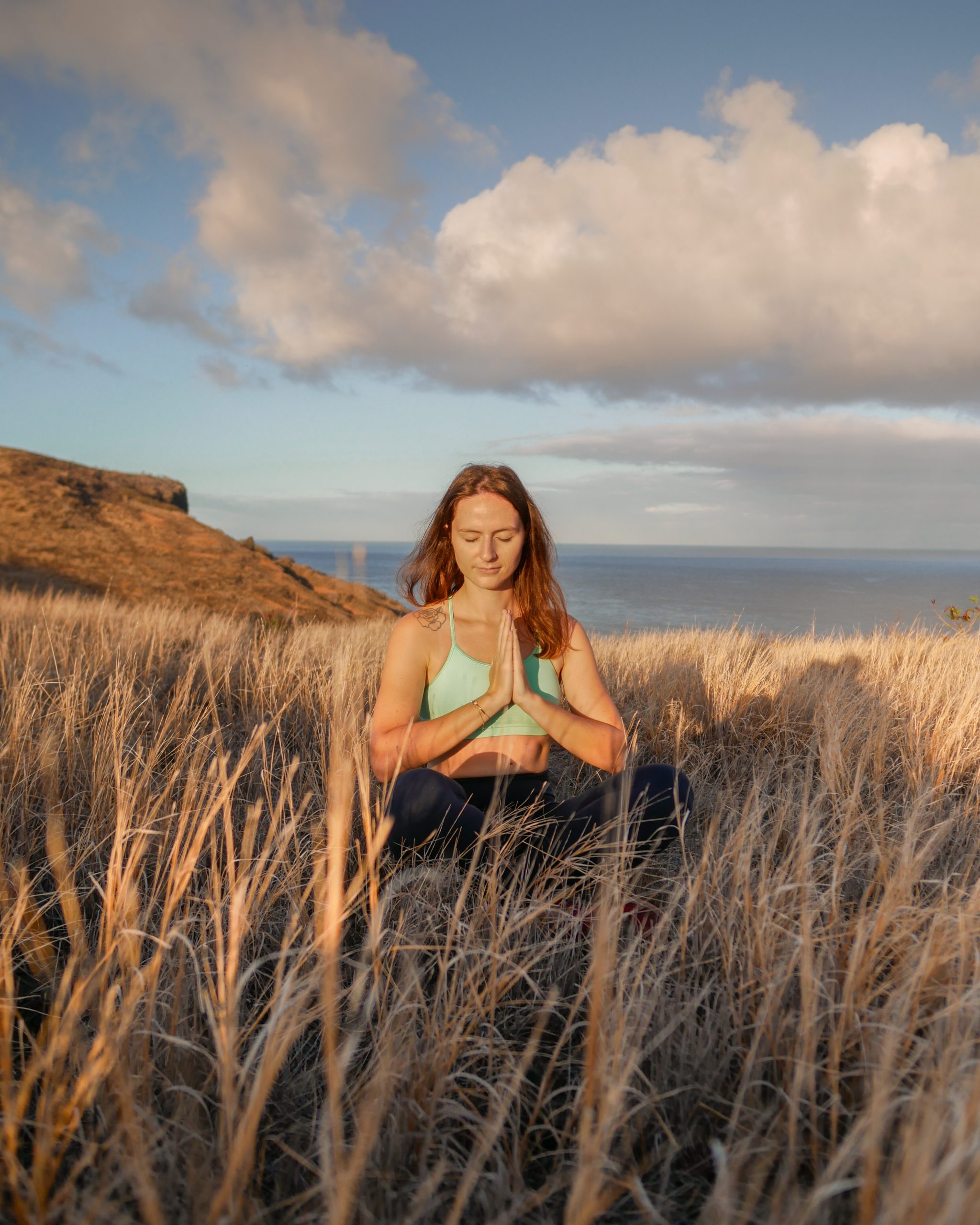 yoga sur la toue cabanée