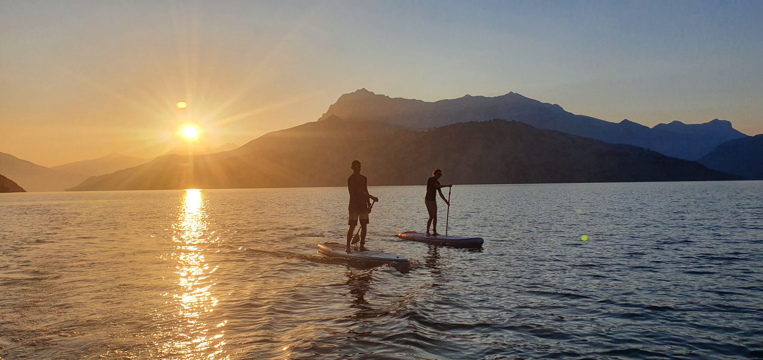 randonnée en paddle lac de serreponcon